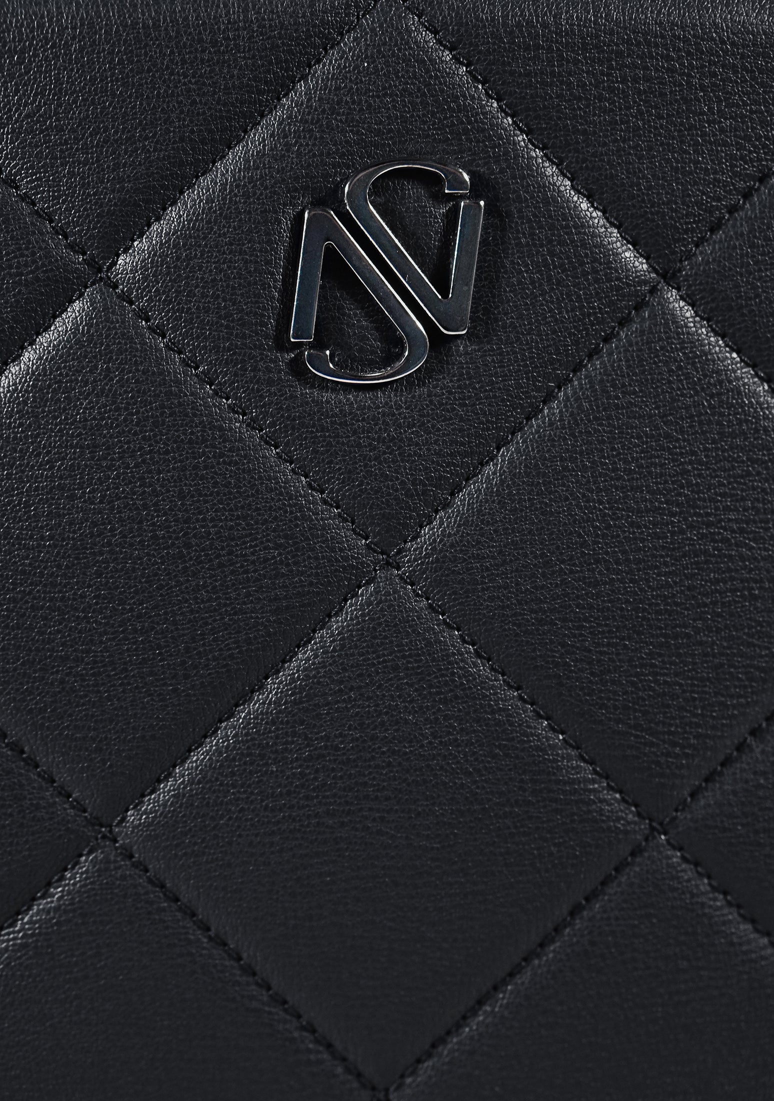 35 Dune Limited Black Calf Leather Backpack