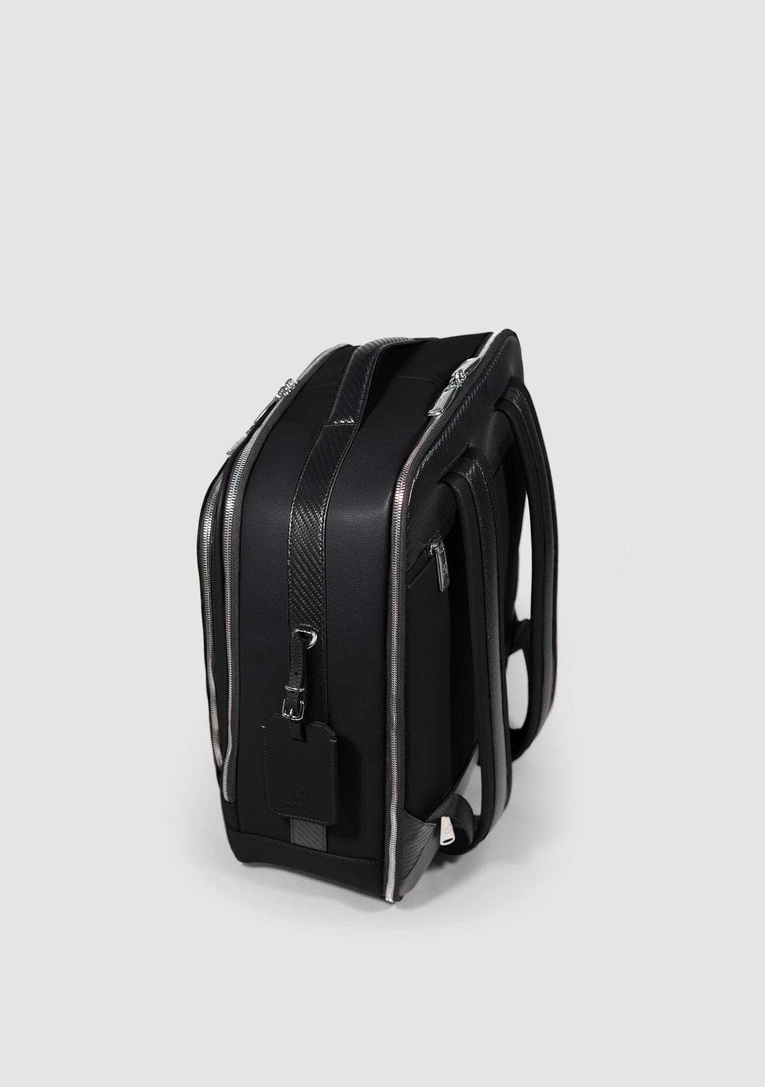 40 Black Dune Backpack