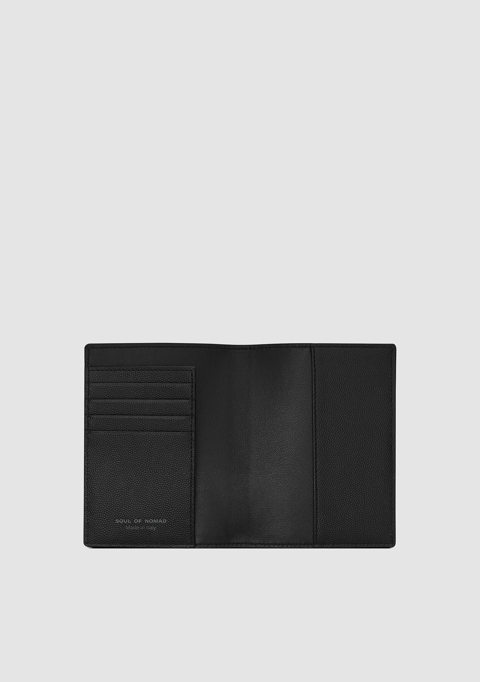 SN25 SON Leather Passport Case